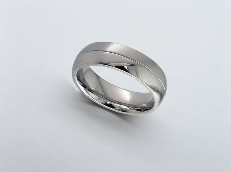 Titan-Band, Titan Hochzeit Band, Herren Ehering, Personalisierte Band von ArahJamesTitanium