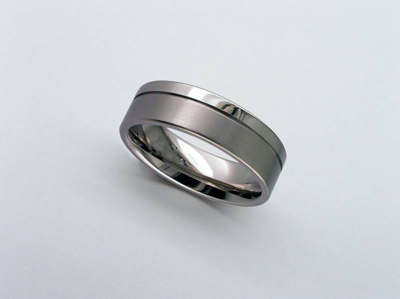 Titan-Band, Titan Hochzeit Band, Herren Ehering, Personalisierte Band von ArahJamesTitanium