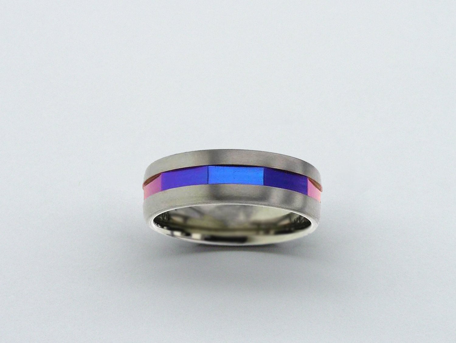 Zirkonium-Hochzeitsband, Eloxierte Zirkonium Ring, Lila Blau Ehering, Herren Ehering von ArahJamesTitanium