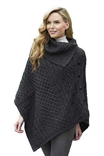 Aran Crafts Damen Poncho mit Zopfmuster, geknöpft, Wasserfallkragen, 100 % Merinowolle, Dunkelgrau, S-M von Aran Crafts