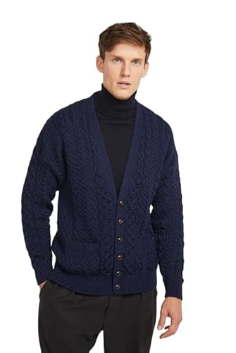 Aran Woollen Mills Irischer Cardigan Strickjacke mit Fronttaschen und Knöpfen | Supersoft Strickcardigan aus Merinowolle für Herren von Aran Woollen Mills