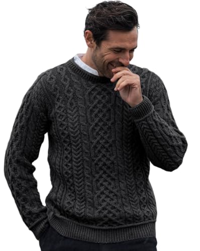 Aran Woollen Mills irischer Pullover aus Merinowolle für Herren Fischerpullover mit Zopfmuster, hergestellt in Irland Aran Woollen Mills irischer Pullover aus Merinowolle für Herren Fischerpullover mit Zopfmuster, hergestellt in Irland von Aran Woollen Mills