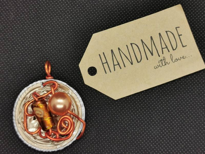 Ketten-Anhänger | 6.19 Aus Recycling-Nespresso-Kapseln - Unikat von Araxya