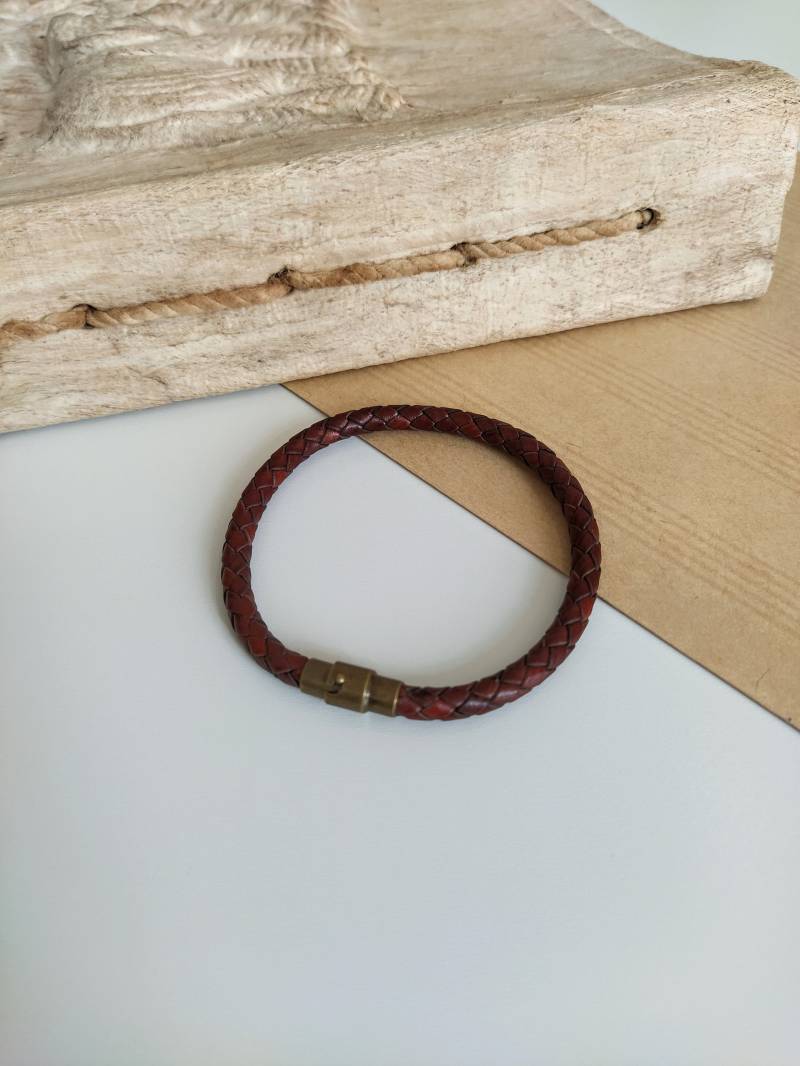Herrenarmband Aus Mahagonibraunem Geflochtenem Leder von ArborescenceAtelier