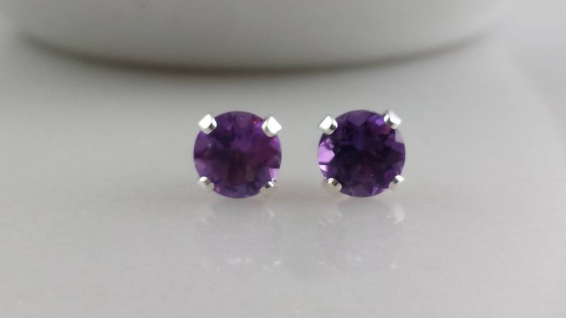 Amethyst Ohrstecker Februar Geburtsstein, 5 Mm von ArbotiqueDesigns