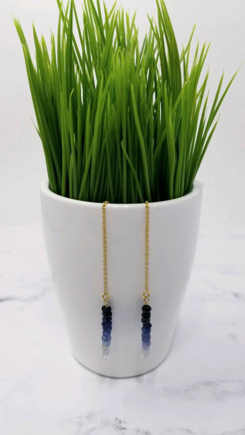Gold Füll Saphir Ohr Threader Ohrringe von ArbotiqueDesigns