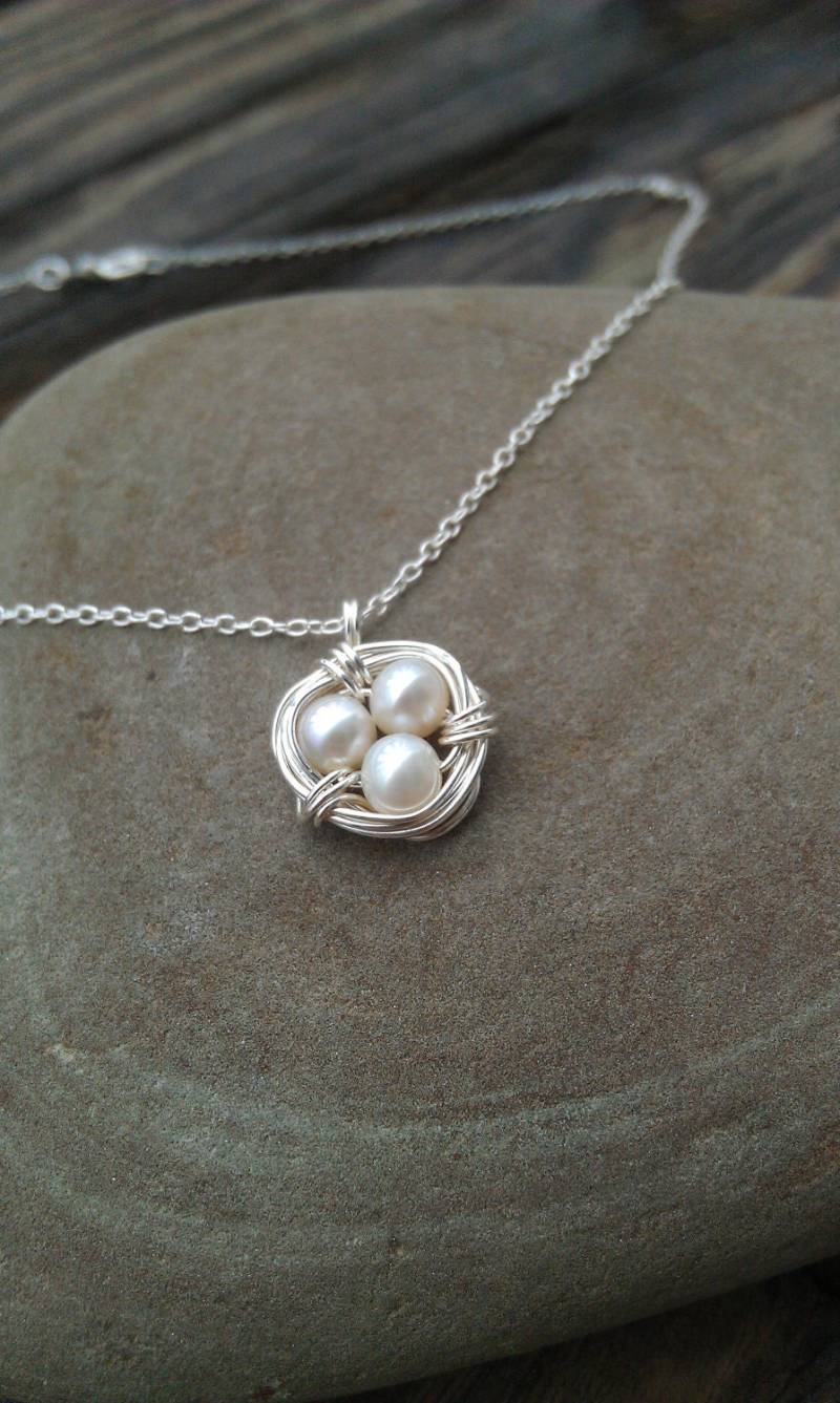 Kleine Vogelnest-Halskette Aus 925Er Silber Mit Perlen von ArbotiqueDesigns