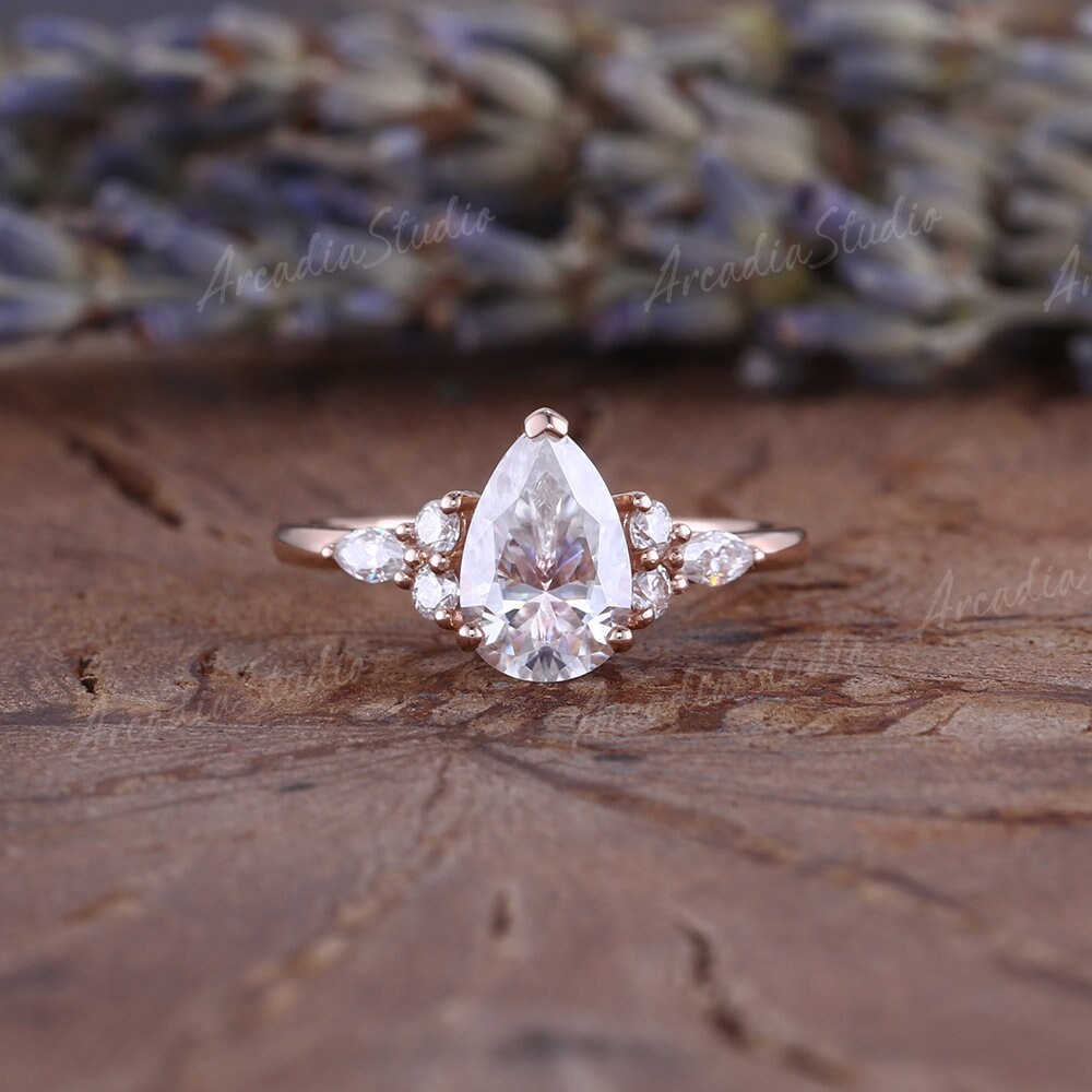 Pear Cut Moissanite Verlobungsring Rose Gold Ring Cluster Marquise Form Braut Einzigartiger Moissanite/Diamant Versprechen von ArcadiastudioUS