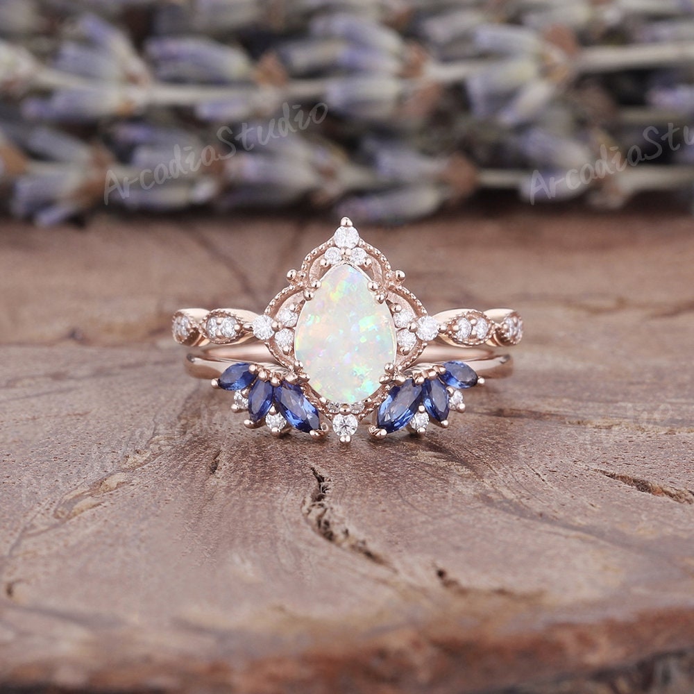 Einzigartige Träne Opal Verlobungsring Set Vintage Rose Gold Blumenförmige Diamant Ring Antike Marquise Schnitt Blauer Saphir Offenes Band von ArcadiastudioUS