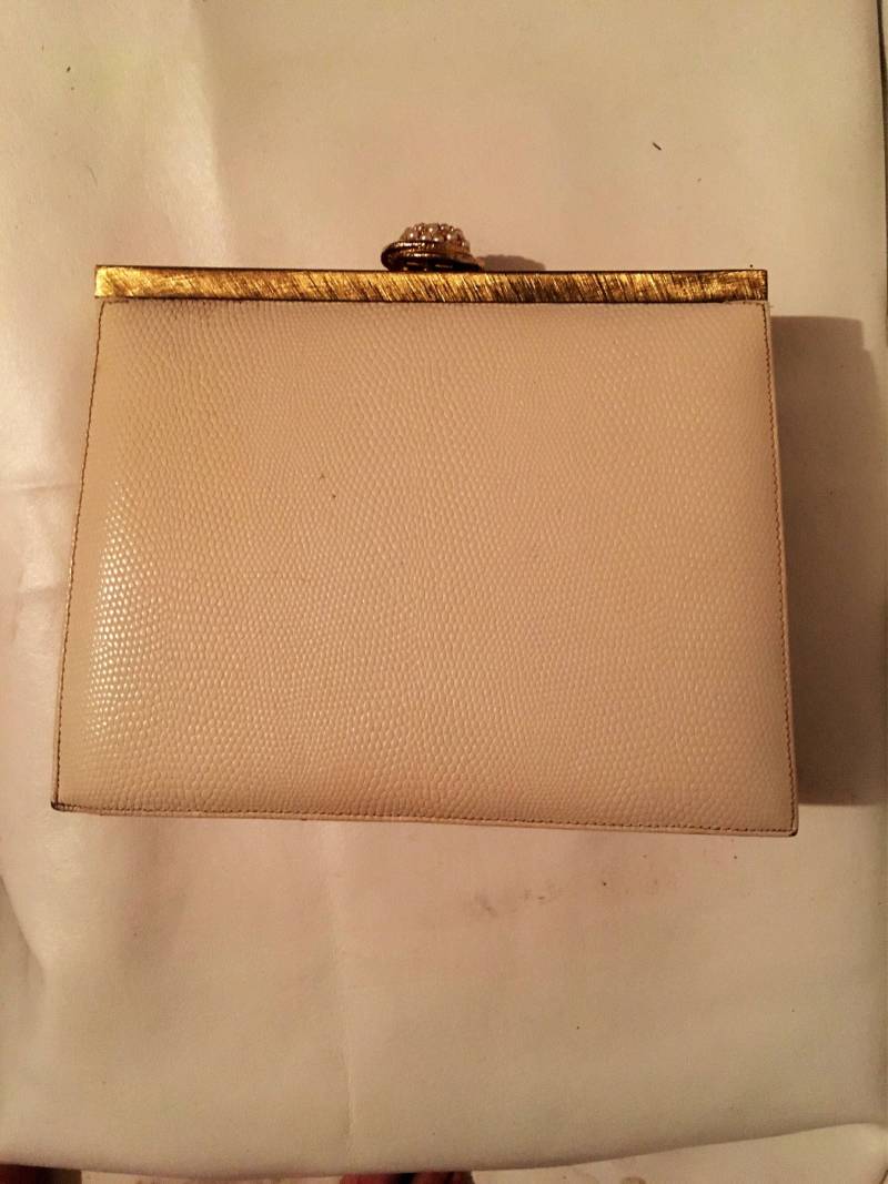 Schöne Weiße Strukturierte Vintage Clutch von ArchAccessories