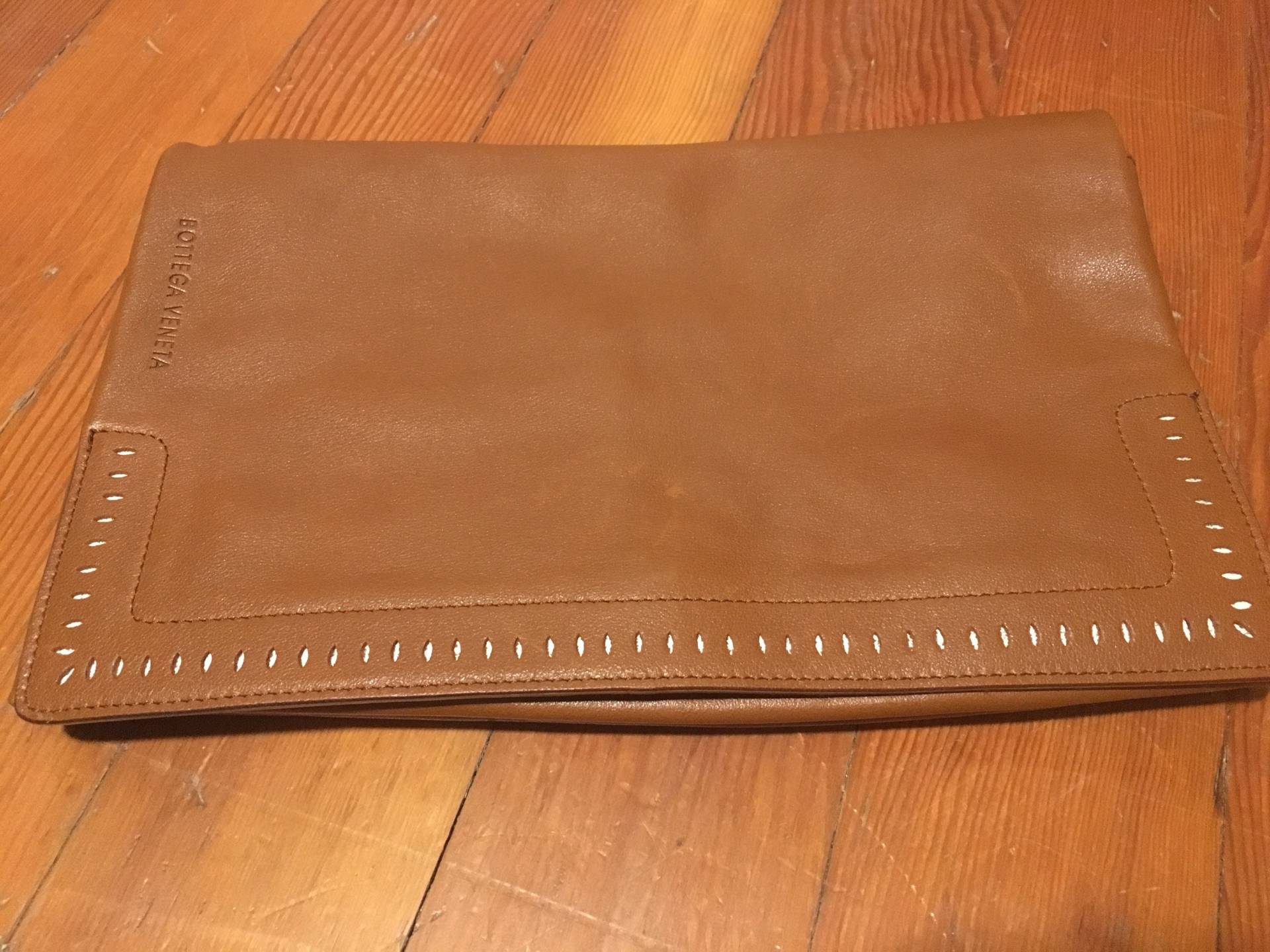 Wunderschöne Vintage Bottega Veneta Clutch Wunderschöne Vintage Bottega Veneta Clutch von ArchAccessories