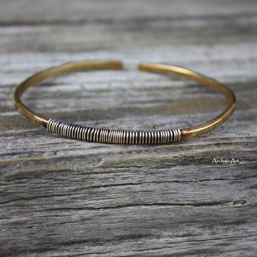 Messing Armband 925 Silber Draht Wickeln Detail Minimale Modernen Alltag Tragbare Kunst Armreif Manschette Unisex von ArchaicArt