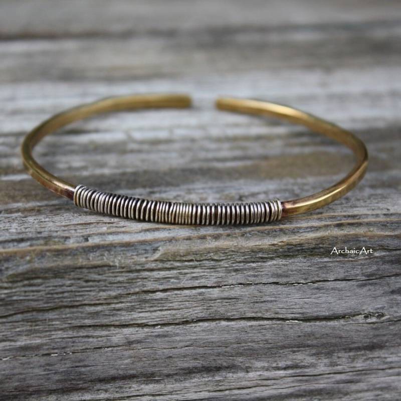 Messing Armband 925 Silber Draht Wickeln Detail Minimale Modernen Alltag Tragbare Kunst Armreif Manschette Unisex Messing Armband 925 Silber Draht Wickeln Detail Minimale Modernen Alltag Tragbare Kunst Armreif Manschette Unisex von ArchaicArt