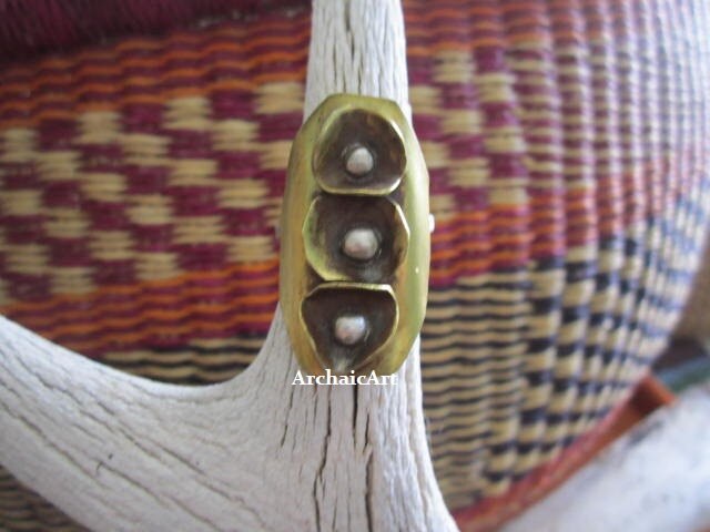 Schild Messingring, Messing Und Silber Ring von ArchaicArt