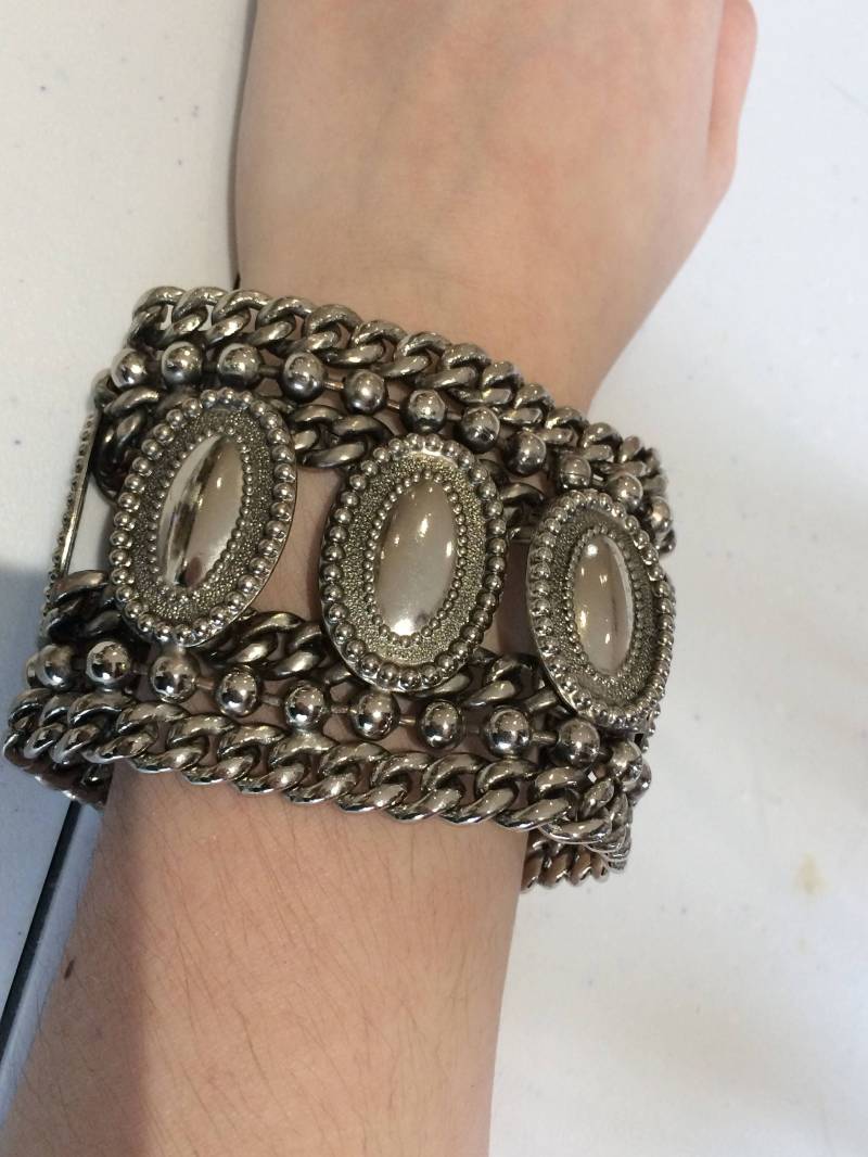 Original 1980Er Jahre Metallarmband Original 1980Er Jahre Metallarmband von ArchieTiggs