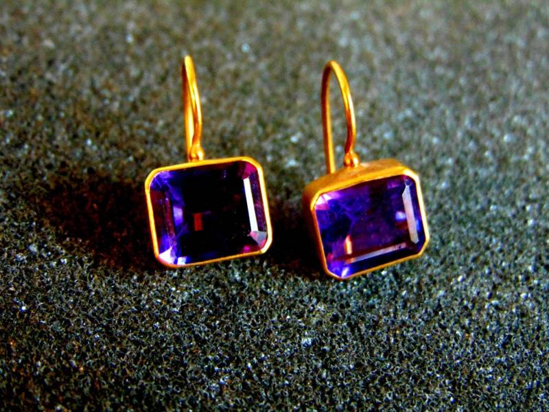 Amethyst Tropfen Ohrringe in 750 Gold, Feiner Edelstein Schmuck Für Frauen von ArchipelagosBreeze