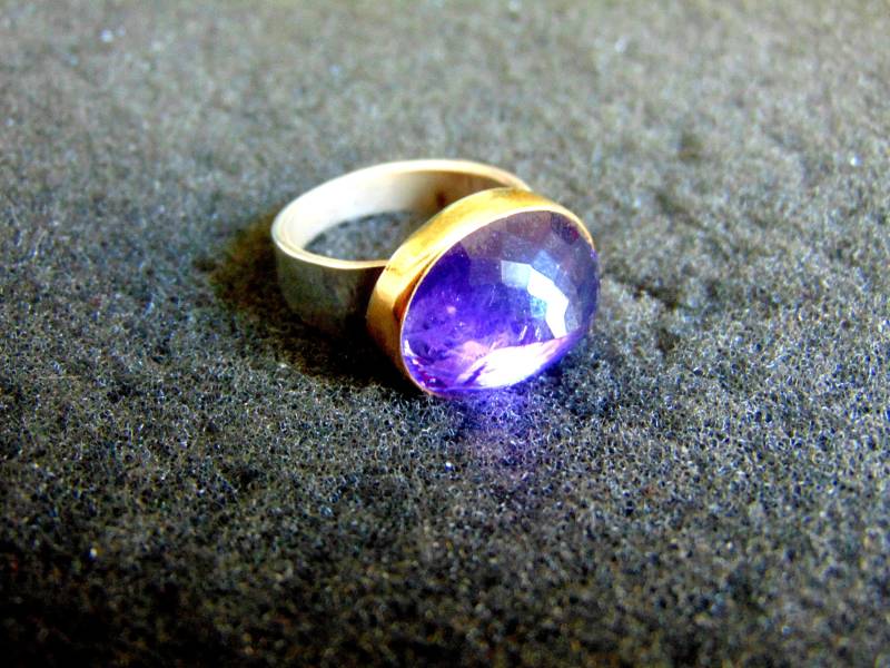 Sterling Silber Amethyst Ring 18K Gold Handwerker Statement Ring von ArchipelagosBreeze
