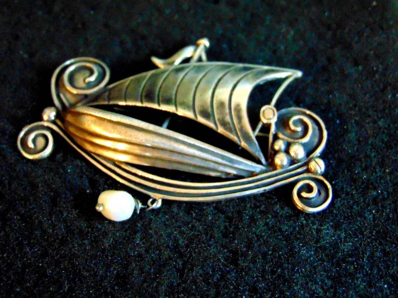 sterling Silber Segeln Schiff Brosche Mit Perle Akzent von ArchipelagosBreeze