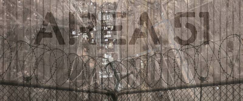 Architects Paper Fototapete "Area 51" Vlies, Wand, Schräge von Architects Paper