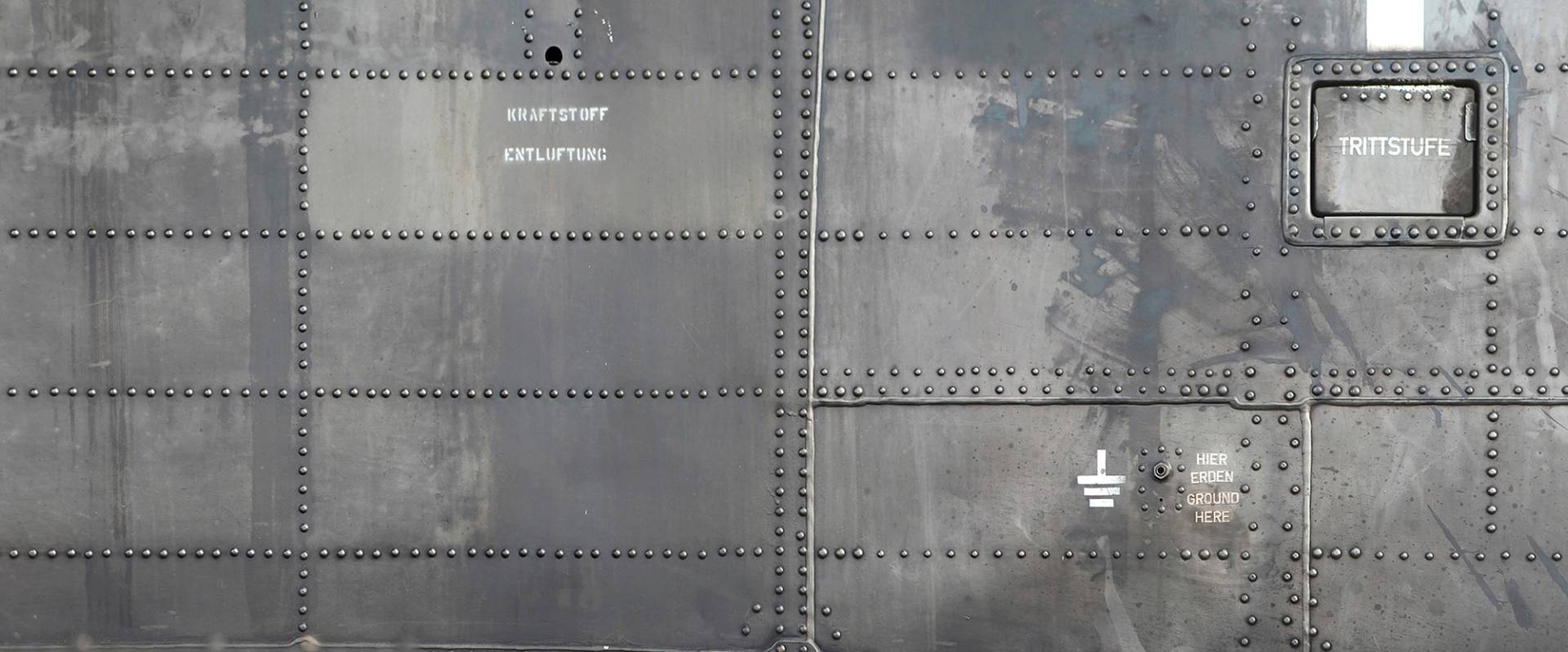 Architects Paper Fototapete "Heli" Vlies, Wand, Schräge von Architects Paper