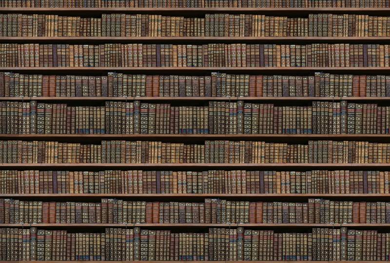 Architects Paper Fototapete "Old Books" Vlies, Wand, Schräge von Architects Paper