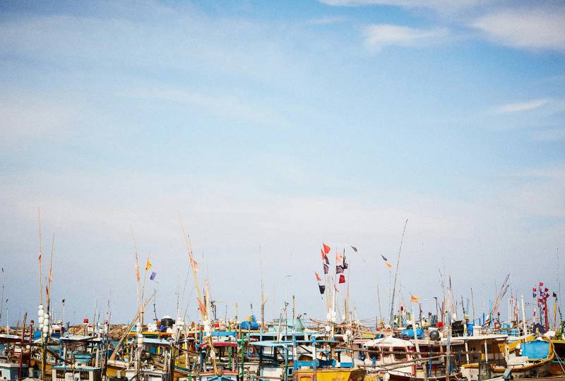 Architects Paper Fototapete "Sri Lanka Boat" Vlies, Wand, Schräge von Architects Paper