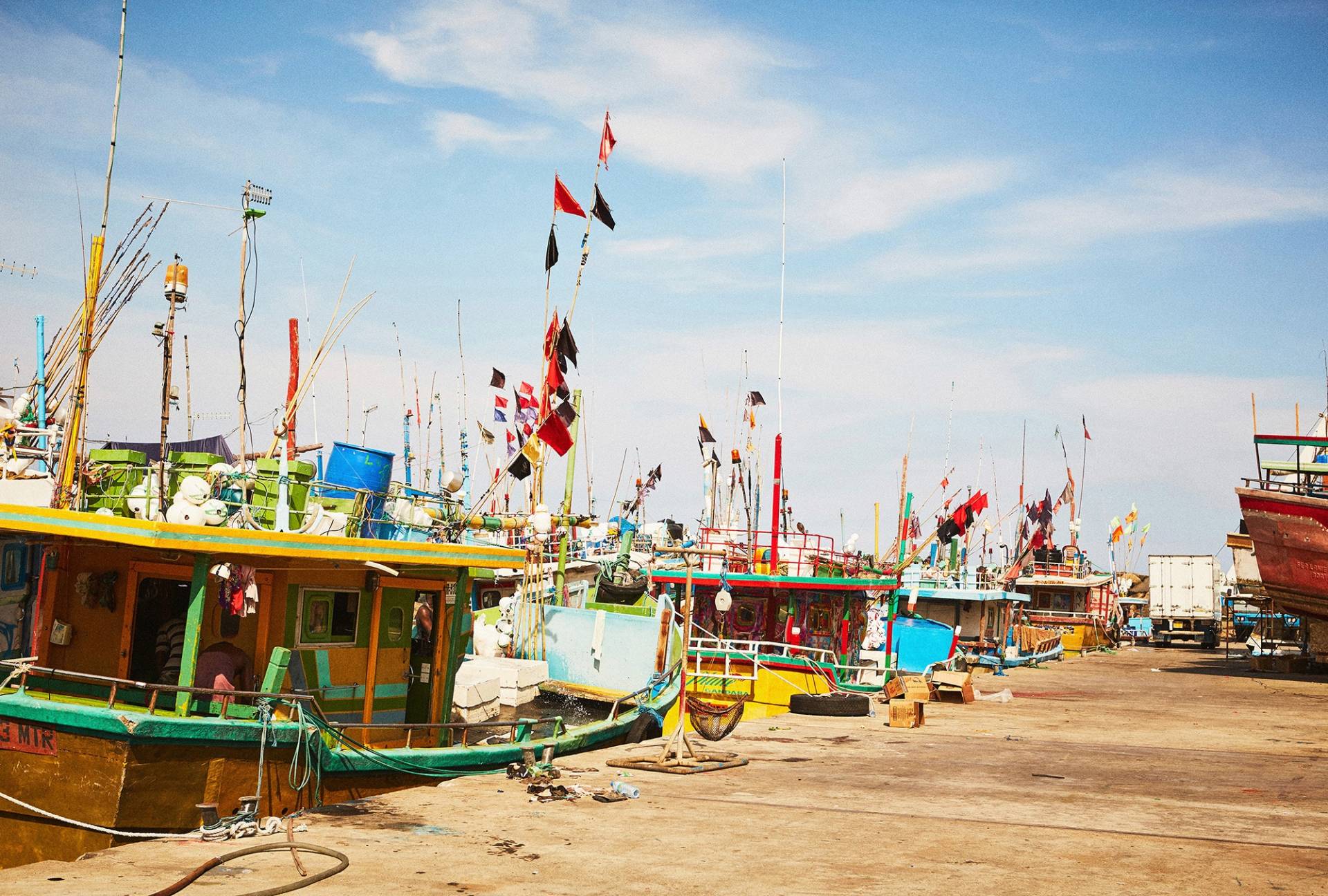 Architects Paper Fototapete "Sri Lanka Habour" Vlies, Wand, Schräge von Architects Paper