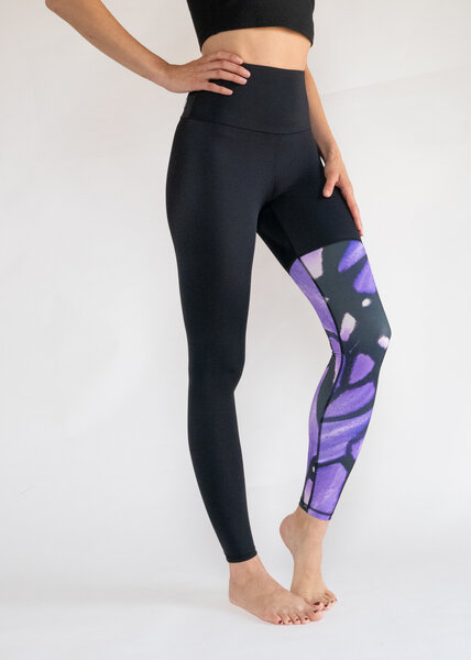 Arctic Flamingo Blickdichte Yoga Leggings aus ECONYL® regeneriertem Nylon von Arctic Flamingo