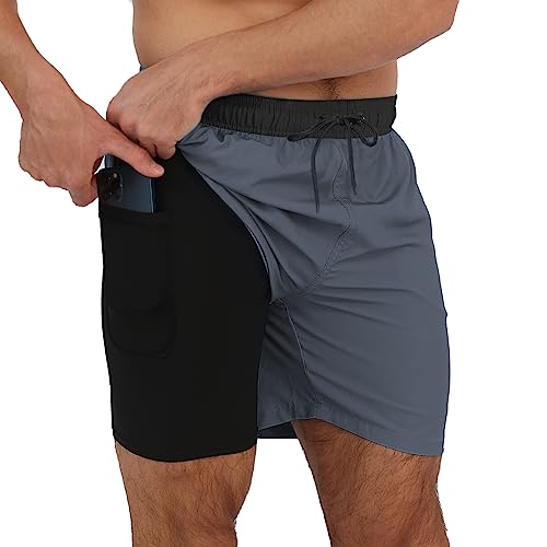 Arcweg Badehose für Herren mit Kompression Liner 2 in 1 Atmungsaktiv Badeshorts Männer Elastisch Trainingsshorts Verstellbar Tunnelzug mit Reißverschlusstaschen Schwarz+Grau 2XL von Arcweg