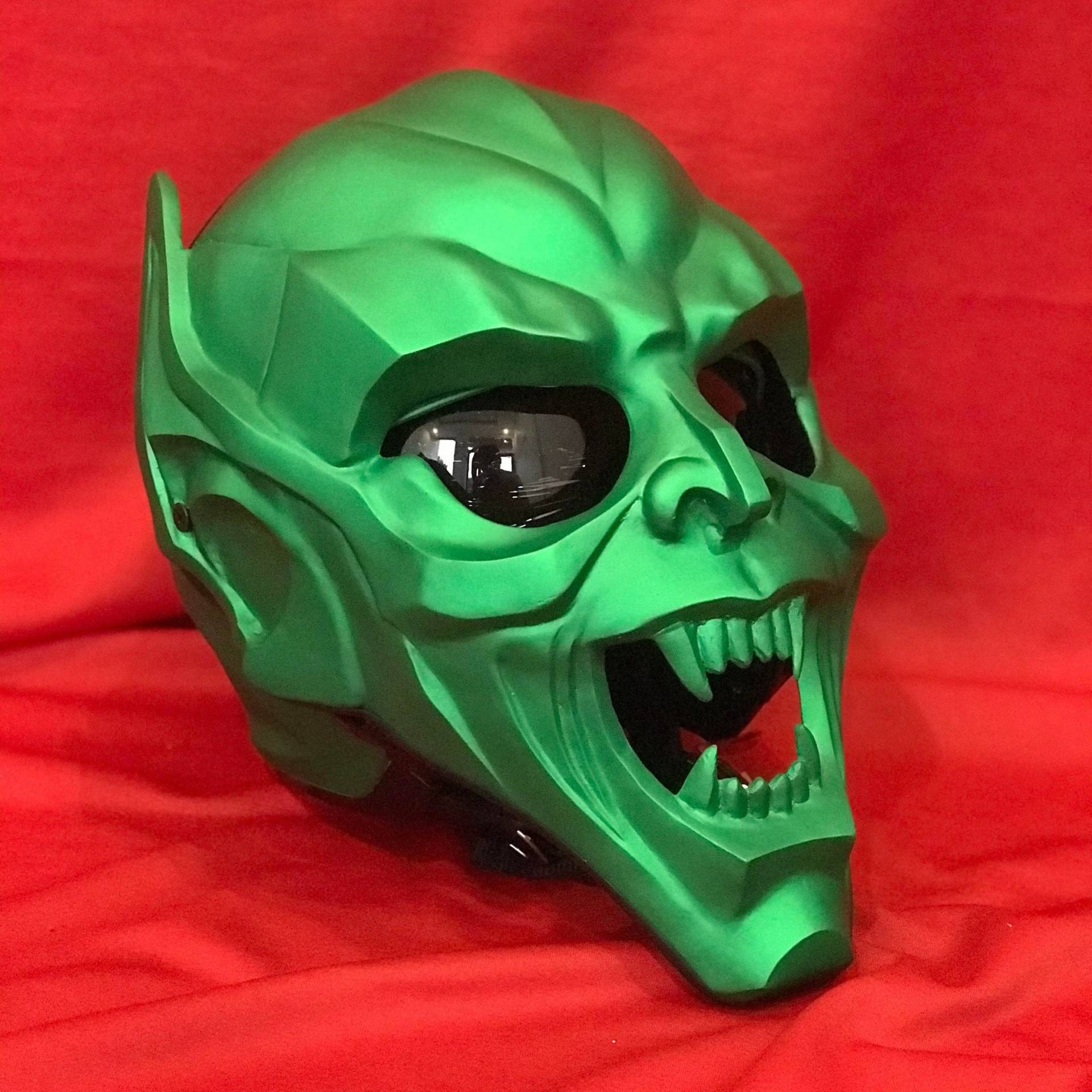 Der Green Goblin Motorradhelm Custom Dot & Ece-Zertifiziert Der Green Goblin Motorradhelm Custom Dot & Ece-Zertifiziert von ArenaCustomArt