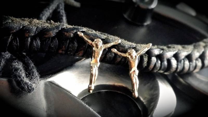 14K Christus Ohrring, Jesus Stück von ArevGold