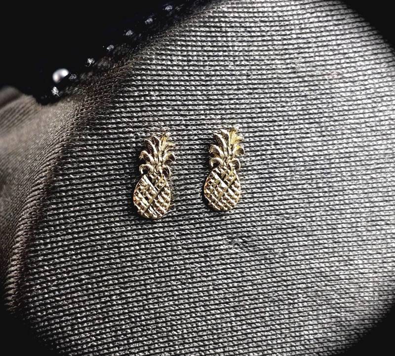 14K Kleine Ananas Ohrring von ArevGold