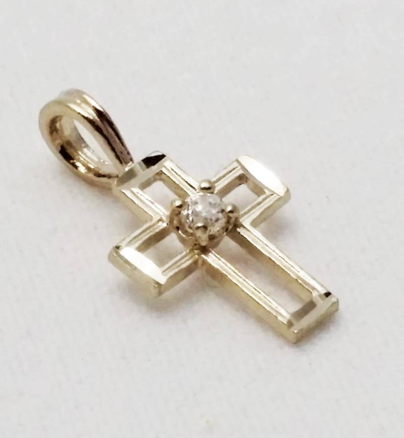 14K Kreuz Mit Cz von ArevGold