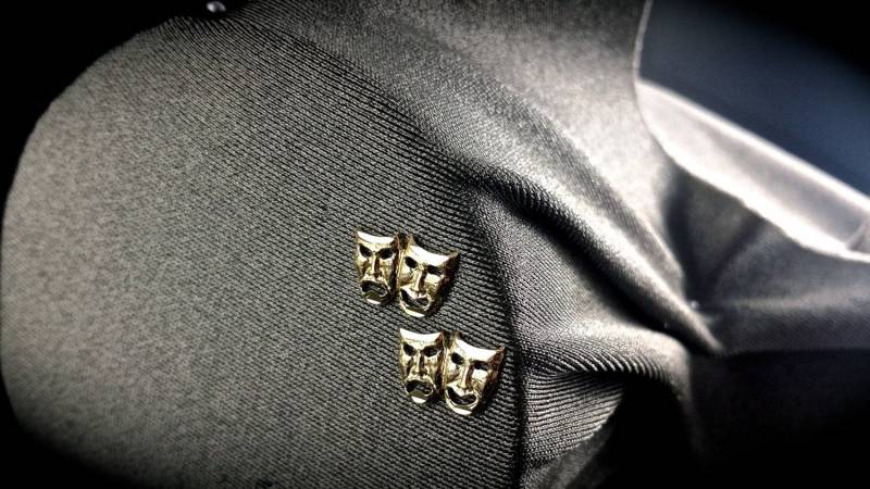 14K Lache Jetzt Weinen Später, Drama Ohrring, Schauspiel Masken von ArevGold