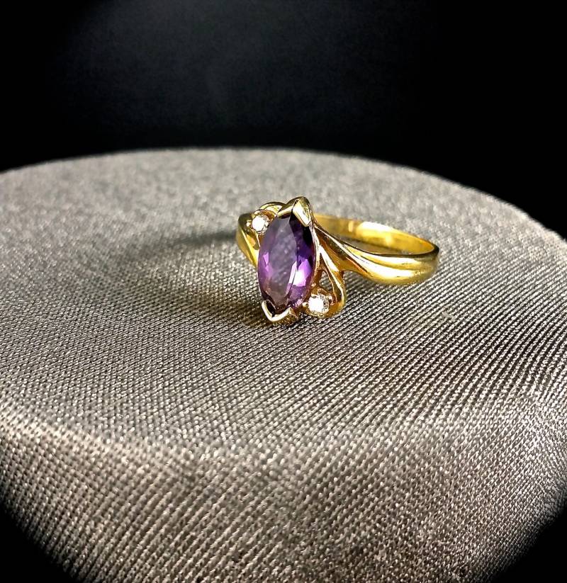 14K Vintage Amethyst Ring Mit Diamant Akzenten, Größe 6 von ArevGold