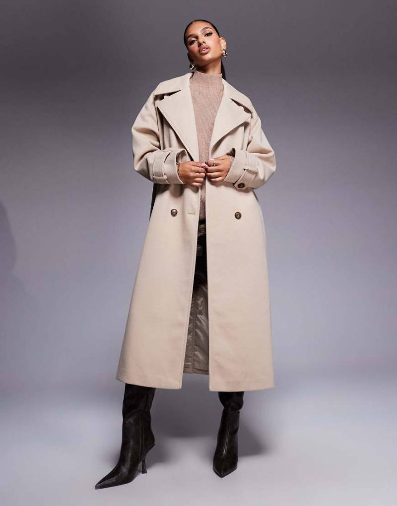 Aria Cove - Langer, schwerer Trenchcoat in beiger Wolloptik mit Kragen-Neutral von Aria Cove