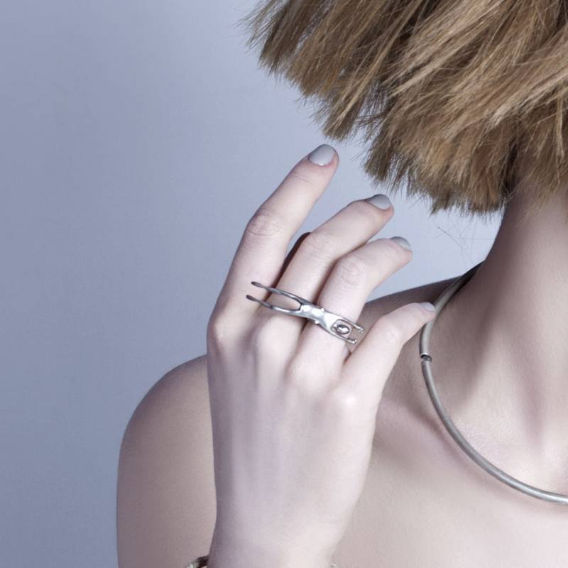 Peter Und Nicole, Von Ariadni Kypri, Silber-statement-Ring, Akrobat, Zirkus-Figurenring, Circus Collection Peter Und Nicole, Von Ariadni Kypri, Silber-statement-Ring, Akrobat, Zirkus-Figurenring, Circus Collection von AriadniKypri