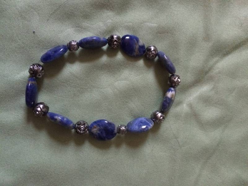 Sodalith Perlen Armband Sodalith Perlen Armband von AriesandArachne