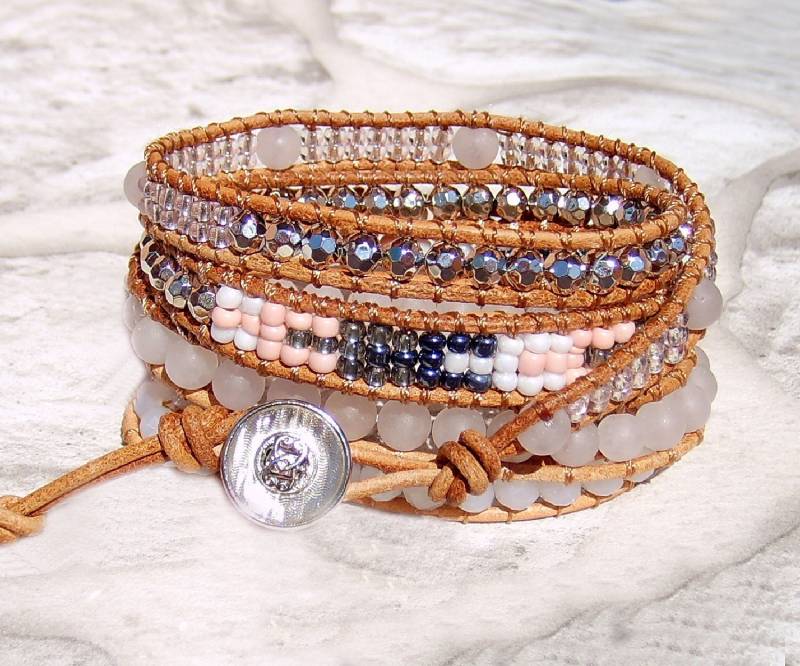 Boho Wrap Armband Pink Leder Schmuck 5x Pastel Ice Rose Quartz Gemstone Bracelet von ArilelJewelry