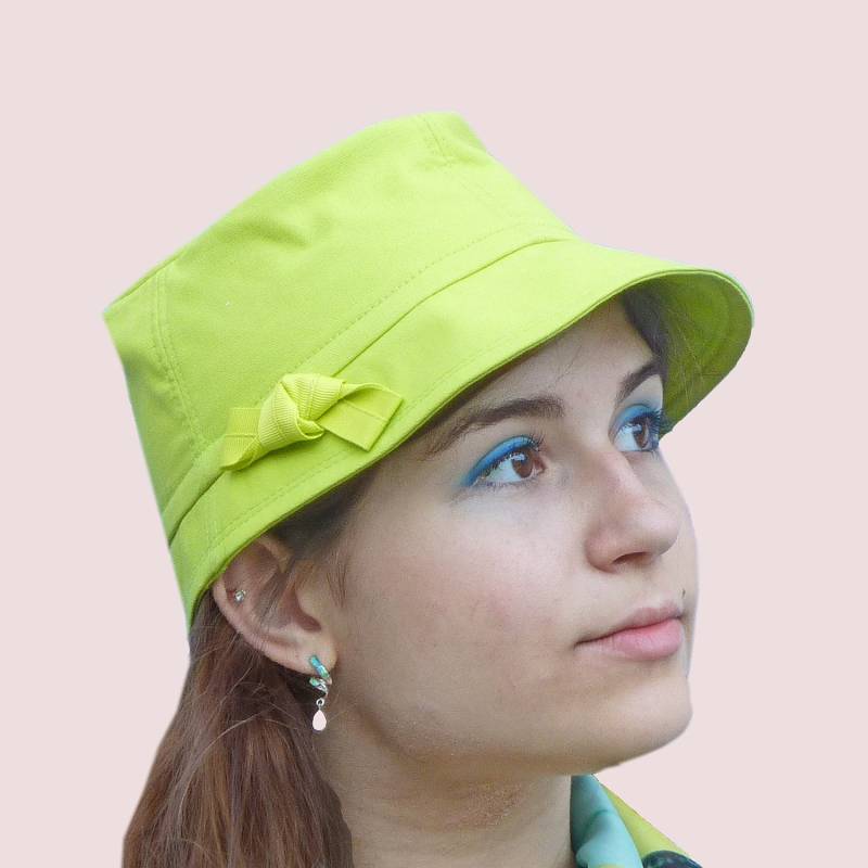 Vintage Style Bucket Sonnenhut in Neongrün Lime Farbe Upcycled Baumwoll-Leinenmischung Komplett Gefüttert Weich Dehnbar Easy Fit Reisen Strand von ArishaHatters