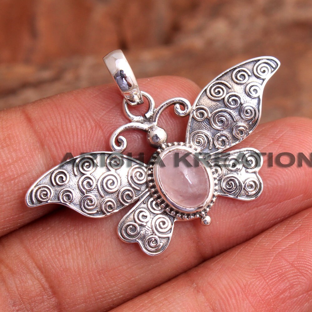 925 Silber Anhänger, Rosenquarz Schmetterling Statement Schmuck, Hochzeitsgeschenk, Partyschmuck, Brautjungfern Geschenk, Tierschmuck 925 Silber Anhänger, Rosenquarz Schmetterling Statement Schmuck, Hochzeitsgeschenk, Partyschmuck, Brautjungfern Geschenk, Tierschmuck von Arishasilverco