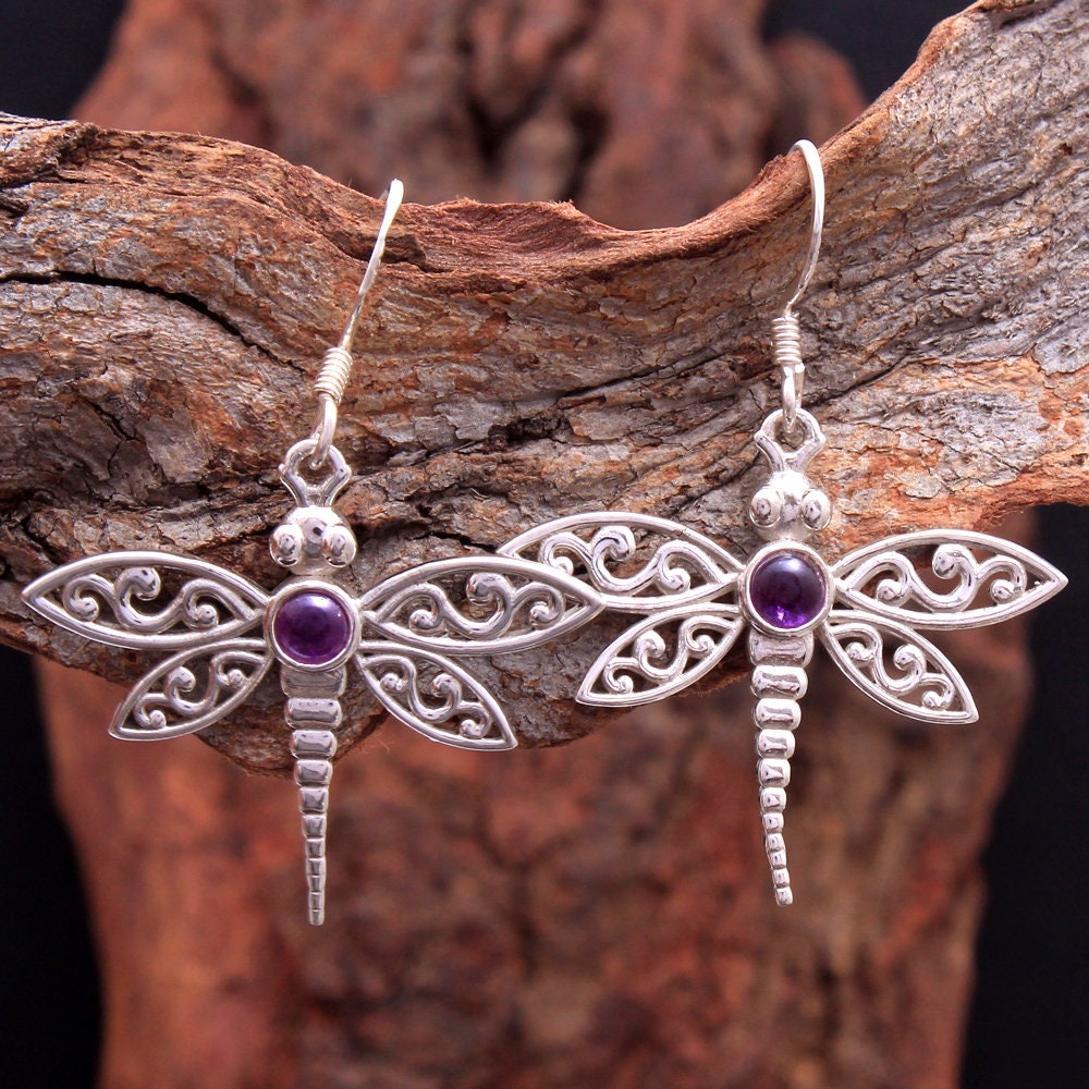 Amethyst Libellen Ohrringe Sterling Silber Charm, Handgemachter Schmuck von Arishasilverco
