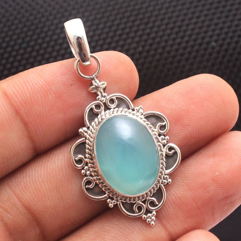 Aqua Chalcedon Sterling Silber Anhänger Handgemachter Ovaler Edelstein von Arishasilverco