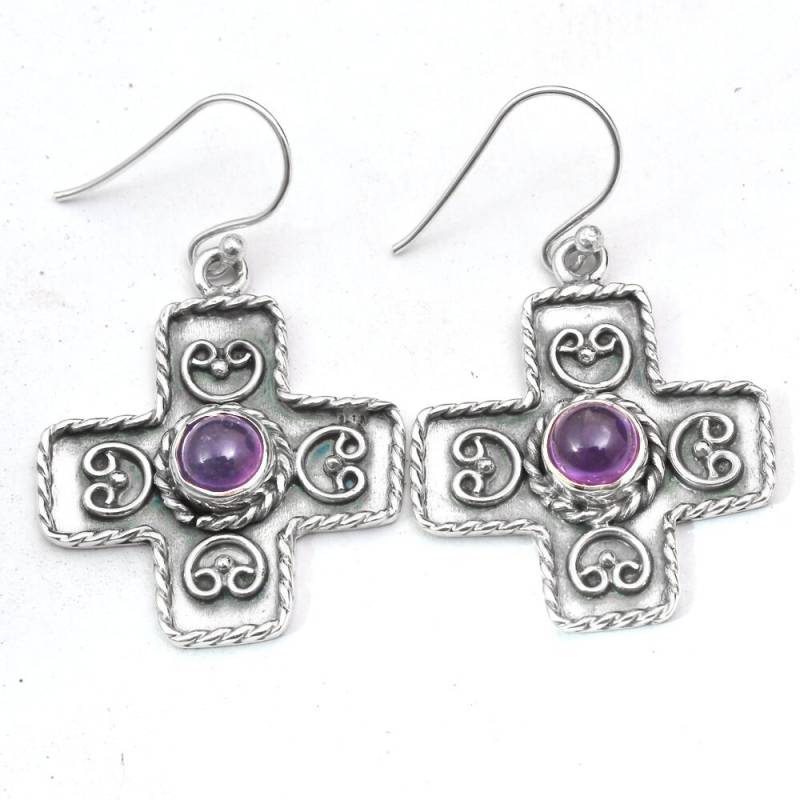 Handgemachte Amethyst Kreuz Ohrringe Aus Sterlingsilber Eleganter Schmuck von Arishasilverco