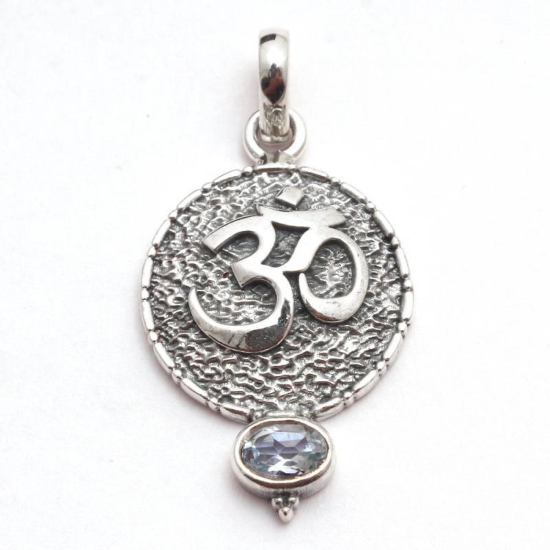 Blautopas Sterlingsilber Om Anhänger - Spiritueller Charm Schmuck von Arishasilverco