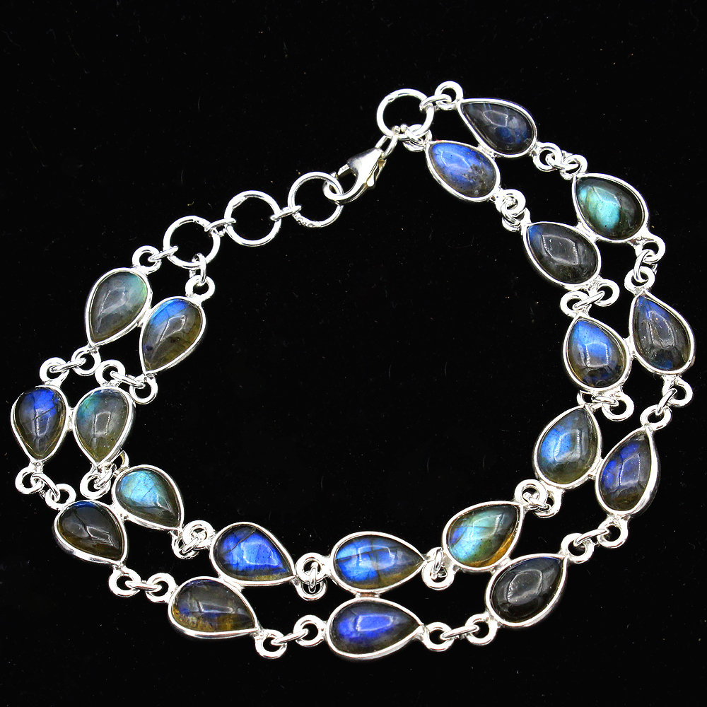 Handgefertigtes Perlenarmband Aus Sterlingsilber Mit Labradorit - Designer Damenschmuck, 20 cm von Arishasilverco