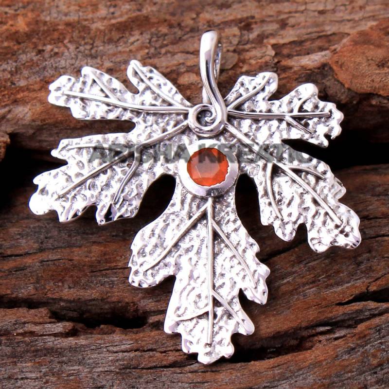 Handgemachte Sterling Silber Karneol Blatt Anhänger - Designer Schmuck von Arishasilverco