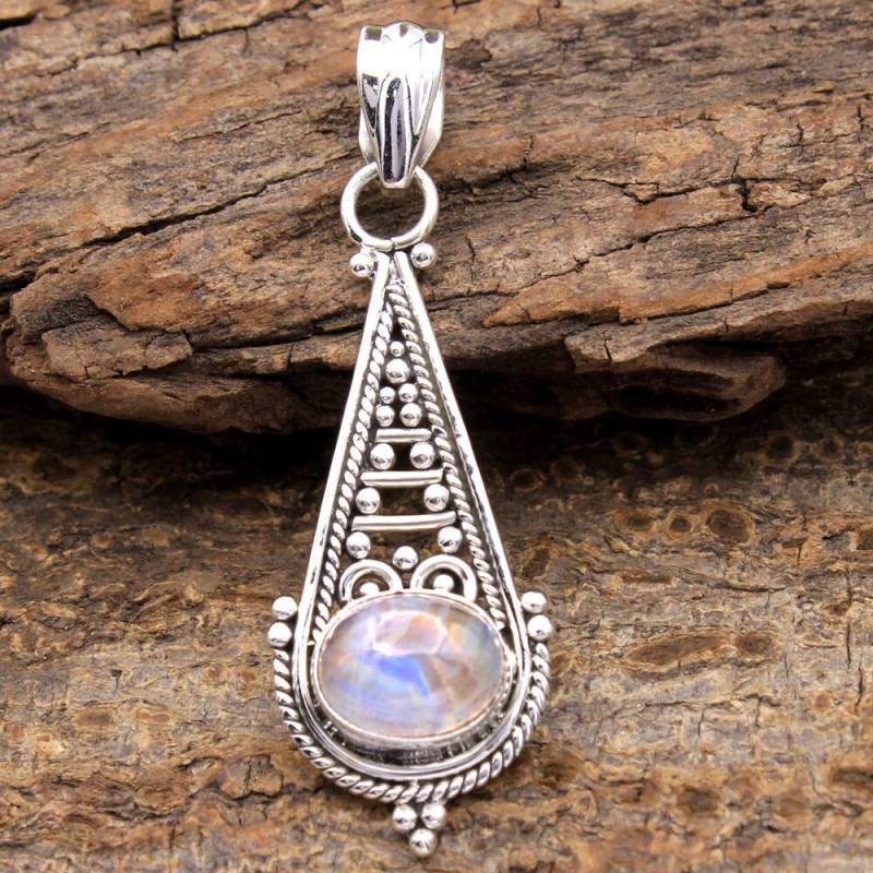 Regenbogen Mondstein Sterling Silber Anhänger Handgemacht Im Bali Stil von Arishasilverco