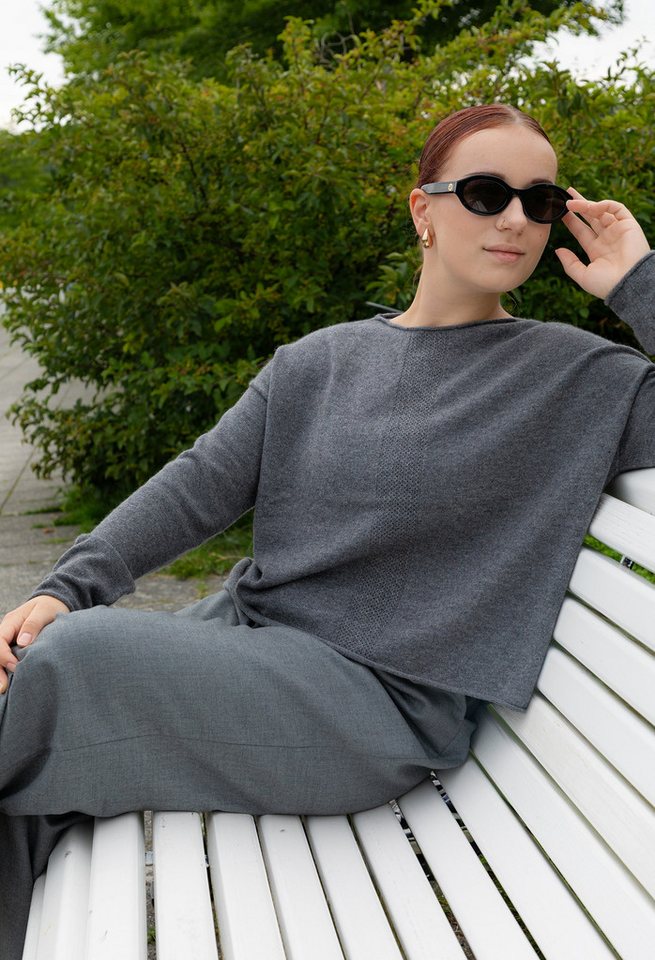 Ariun Kaschmirpullover Goyol leicht verkürzt von Ariun