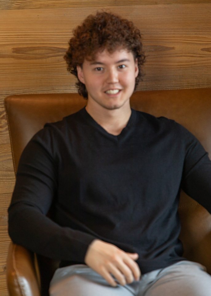 Ariun Kaschmirpullover Sommerkaschmir: Pullover mit V-Ausschnitt aus Kaschmir und Seide von Ariun